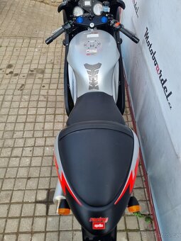 Aprilia RS 125 - 9