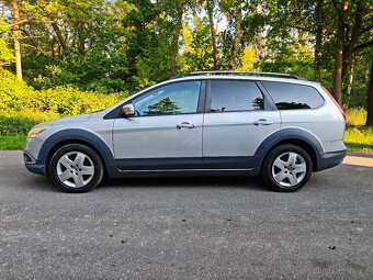 Ford Focus MK2 facelift kombi X-ROAD,1.8 92KW FLEXIFUEL - 9