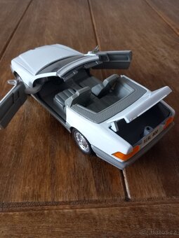 Model Mercedes-Benz Sl 500 R129 žehlička - 9