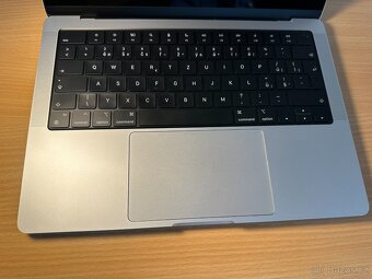 MacBook Pro 14'' 2021 / M1 Pro / 16GB / 512GB SSD - 9