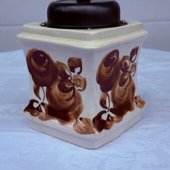 Zdobený keramický mlýnek na kávu - 9