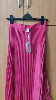 Krásná plisovaná sukně YAS, vel.S, nová - 9