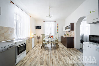 Dům 3+1 o ploše 98 m2 - Lišov, Lišov - 9