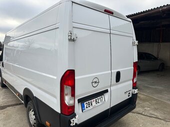 Opel Movano 2022/5 - 9
