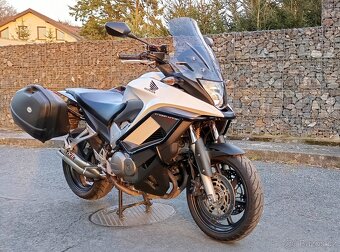 Honda VFR 800X Crossrunner - 9