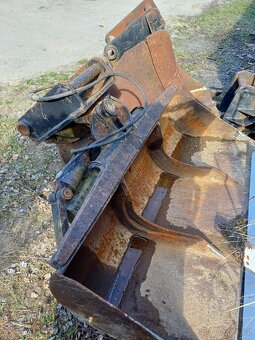 Kolovy bagr rypadlo liebherr 309 - 9