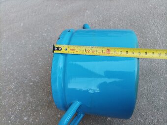 Smaltovaný modrý hrnec, průměr 20 cm, I. - 9