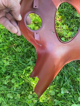 ORIGINÁL NEPOUŽITÁ HORNÍ MASK JAWA PANELKA - 9