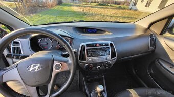 Hyundai i20 1.2 LPG 63kW rv.2013 NOVÁ STK - 9