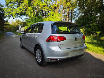 VW Golf MK7,1.6TDI 81KW,hatchback,5dvéř,2015,167xxxkm,tažné - 9