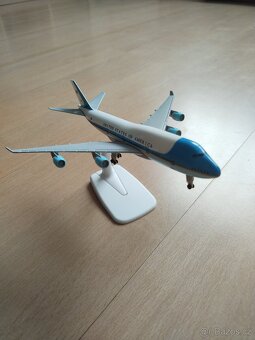 Letadlo Boeing 747.. Air Force One - 9