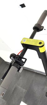 Elektkoloběžka Xiaomi Electric Scooter 5 Pro GL až 30-35km/h - 9