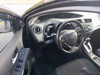 Honda Civic 1.8 Tourer automat - 9