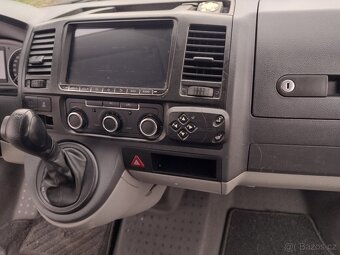 Volkswagen Transporter T5 2.0TDI - DSG - 9