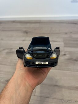 Maisto 1:24 modely aut Porsche 911 Carrera + Corvette - 9