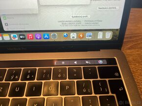Macbook PRO 13, 2019, 16GB, čtyřjádro - 9