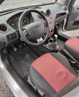 Ford Fiesta 1.3 51kw r.v. 11/2007 původ ČR - 9