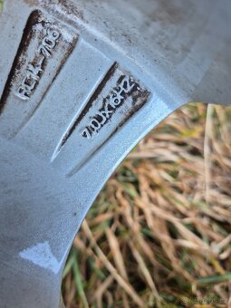 Letní Alu Sada 5x112 215/60 R16 99H - 9
