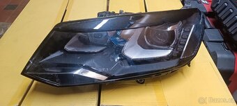 Touareg 7P Světlo na řidičovu stranu - 9