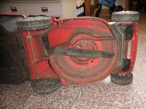 Elektrická sekačka HECHT 1638R - 9