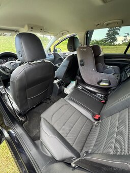 VW Golf 7 Variant R-line 2.0TDI DSG - 9