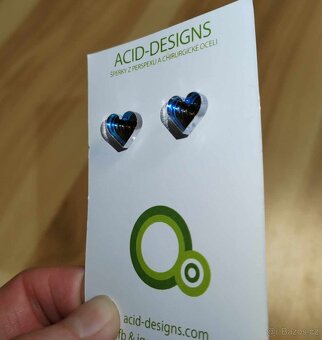 Náušnice pecky srdíčka Acid Designs duhová - 9