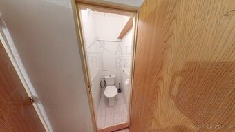 Dlouhodobý pronájem bytu 2+1 60 m² se spíží a šatnou, ul.... - 9