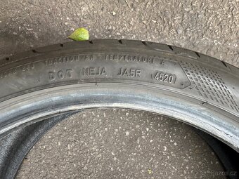 Letní pneu 225/40/19 93Y Goodyear F1 - 9