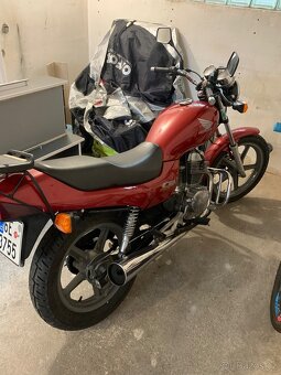 Honda CB 250 - 9