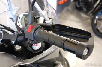 CFMOTO 650 MT Premium - VÝPRODEJ,1.maj,hezký stav,serviska - 9