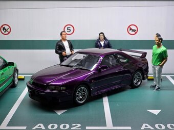 Nissan Skyline GT-R R33 V-Spec 1995 1:18 OttoMobile - 9