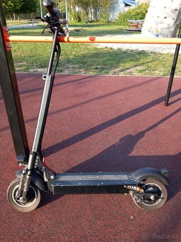 Elektrokoloběžka Janobike T10 -> Zlevněno - 9