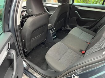 Škoda Octavia 3 Kombi - AMBIENTE - 9