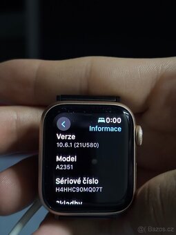 AirPods 1. generace, Apple Watch se GPS 40mm - 9