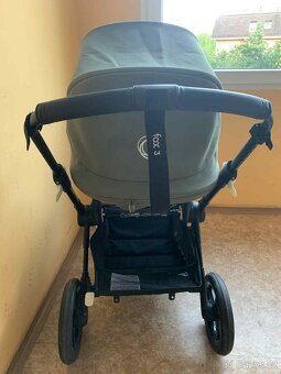 Prodám Bugaboo Fox 3 complete Black/forest Green-fore - 9