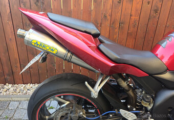 Yamaha R1, 10/05, RN12, 43tis km, Arrow, pěkná - 9