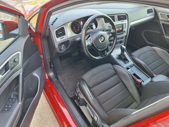 VW GOLF COMBI 1.4 TSI DSG ČR 104 tis. km TAŽNÉ KAMERA CEBIA - 9