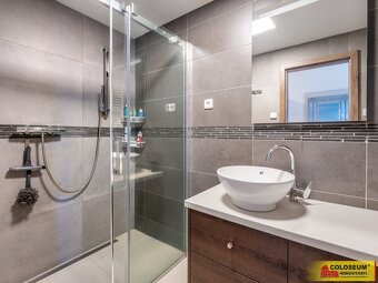 Hrušovany nad Jevišovkou, RD 6+1, 141 m², po rekonstrukci, d - 9