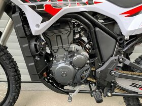 YUKI 125i SE 11kW ABS - 9