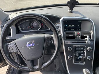 Volvo XC60, 133kW D4 manuál - 9