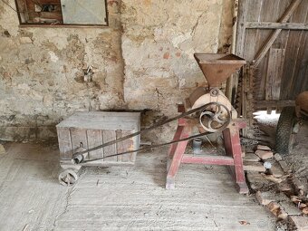 stabilní elektromotor + šroťák - 9