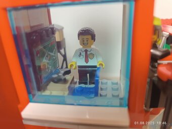 Lego - hasičská stanice - 9