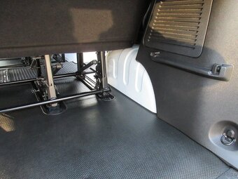 Renault TRAFIC 2.0 Dci 107 kw 9 míst 2x šoupačka - 9