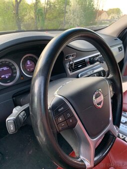 Volvo V70 D5 awd 151kw Momentum – GO motor, 4x4, top výbava - 9