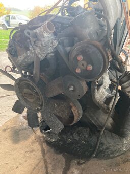 Motor Mercedes w202 - 9