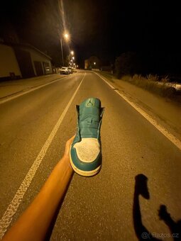 Air Jordan 1 mid, panské tenisky. - 9