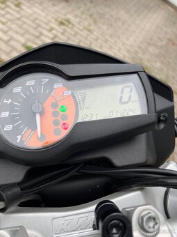 KTM Duke 690 - 9