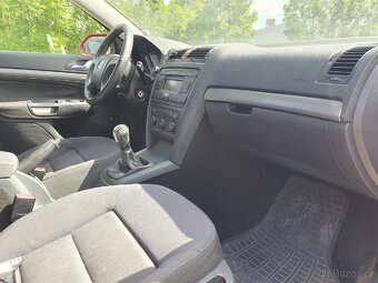 Škoda Octavia 2 combi 2.0 TDI 103 kW - díly - 9