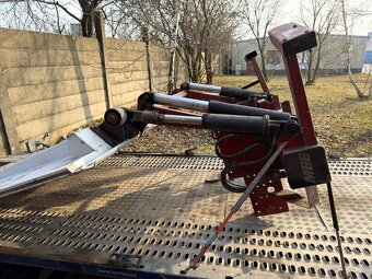 Hydraulické čelo - 9