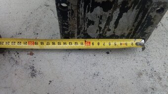 Kompresor starý pomaloběžný. - 9